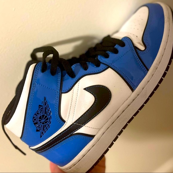 Air Jordan’s for $250 brand new only used once !